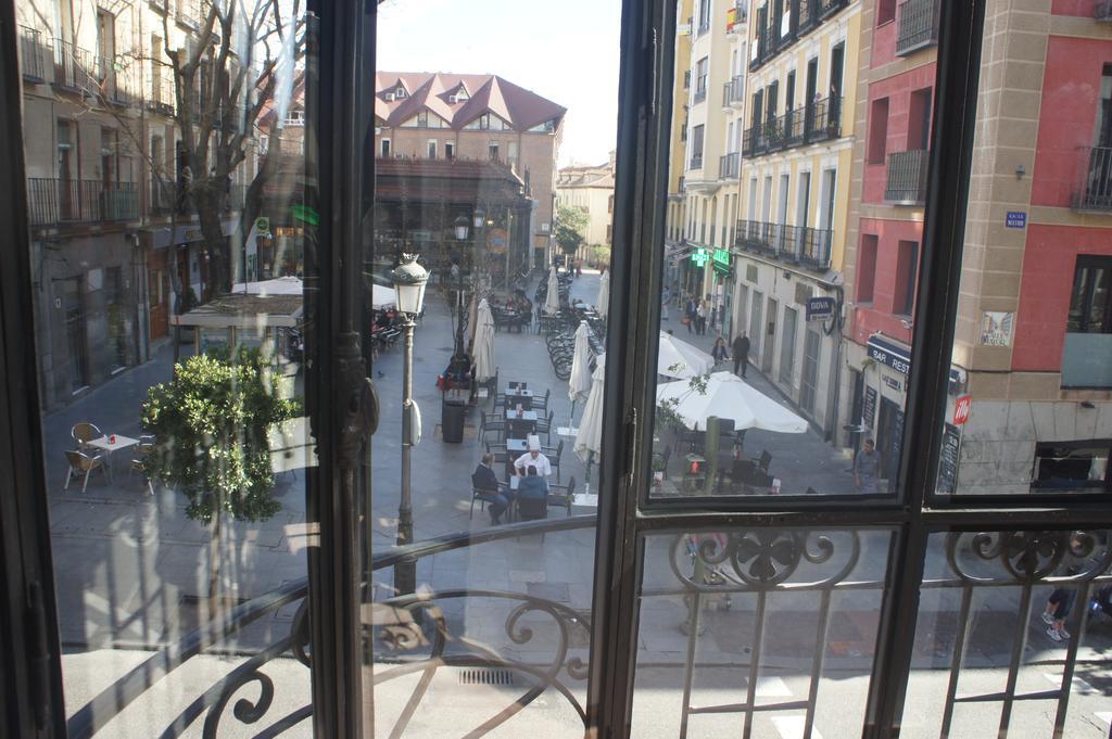 San Miguel Apartment Madrid Exteriör bild